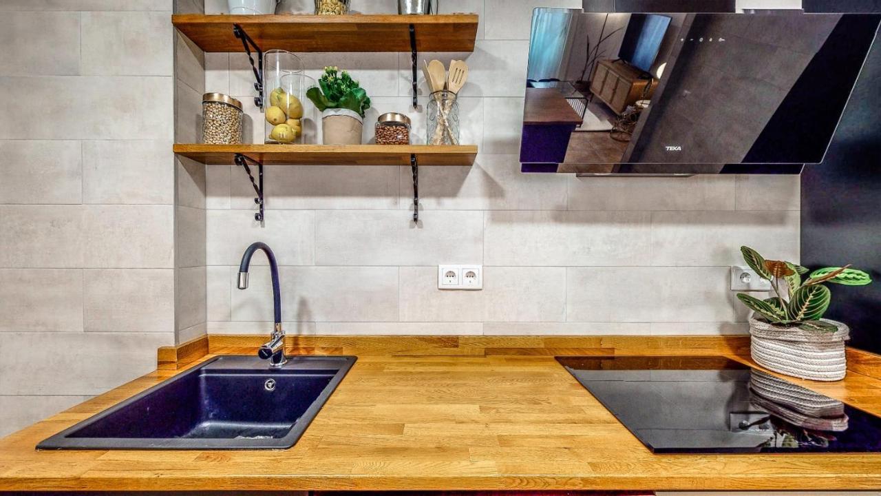 Holisplace- Lovely Apartment In Downtown 阿利坎特 外观 照片