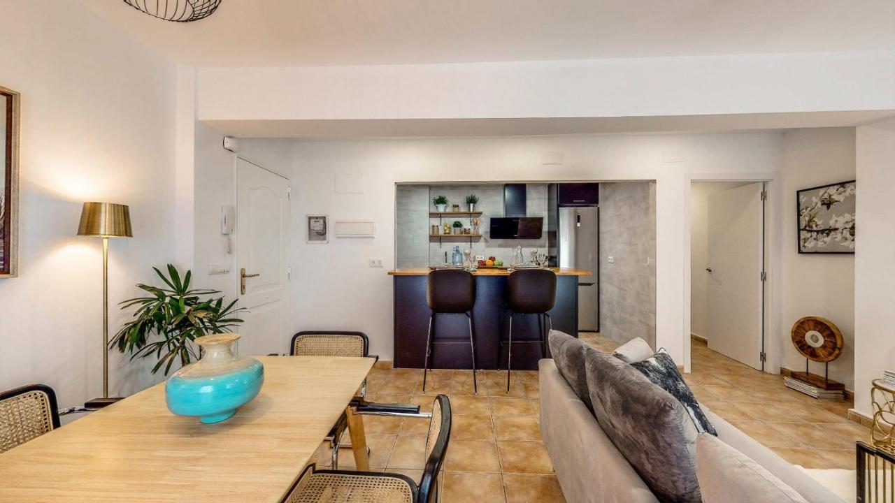 Holisplace- Lovely Apartment In Downtown 阿利坎特 外观 照片